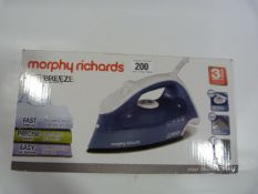 *Morphy Richards Breeze Steam Iron