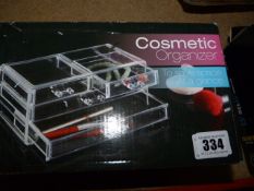 *Cosmetic Organiser