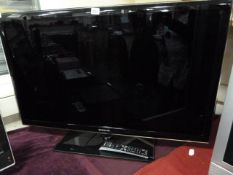 Samsung Smart Television with Remote - Fault to The Screen