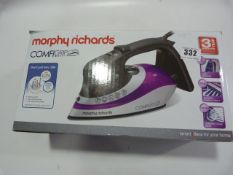 Morphy Richards Comfy Grip Iron