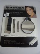 *Tweeze Man Tweezer Pack