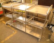 Microwave/oven trolley with electrics