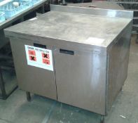 Stainless steel cupboard 1000mm long x 800mm deep