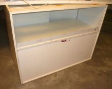 1.2m quarter glass counter