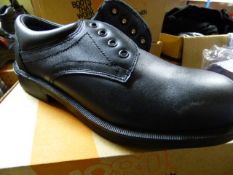 *Pair of Goliath Executive Lace Up Shoes (Black) Size 7