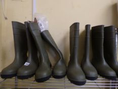 *3 Pairs of Dunlop Green Wellies Size 6 & 1 Pair 7