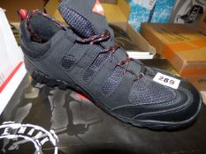 *Pair of Lee Cooper Safety Trainers Black & Red (Size 11)