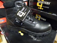 *Pair of Grafters Black Lace Up Safety Boots Size 6