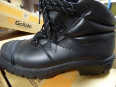 *Pair of Goliath Foot Wear - Black Chukka Boots Size 10