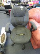*GREY FABRIC TASK CHAIR