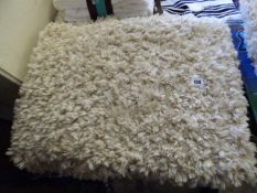 *CLOUD 9 ACCENT RUG