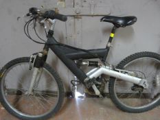 Built in Britain Mountain Bike with Suspension