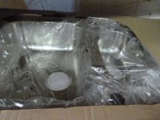 *Double Stainless Steel Sink & Drainer