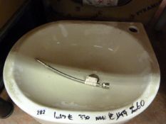 *Sit on Single Hole Wash Hand Basin