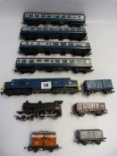Triang R751 Loco with 4 Intercity Coaches - Triang Steam Loco with Various Rolling Stock