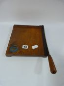 Jaycee Paper Guillotine