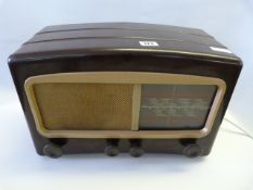 Vintage Bakelite Radio