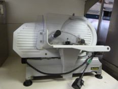 Buffalo Counter Top Slicer