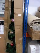 Christmas Tree & Folding Screen