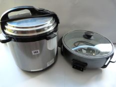 *2 Pressure Cookers