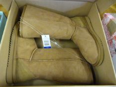 *KS SHEARLING BOOT CHESNT