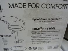 *2 Black Gas Lift Bar Stools