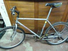 Gent's Specialised Mountain Bike