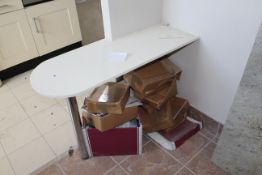 Small Breakfast Bar Unit with Chrome Support