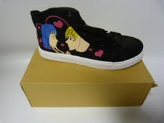 Pair of Converse Style Printed Ladies Shoes Black - Size 38