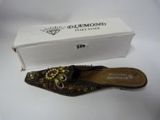 Pair of Diamond Italian Style Brown Shoes - Size 40