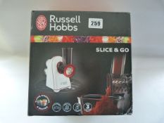 *Russell Hobbs Slice and Go