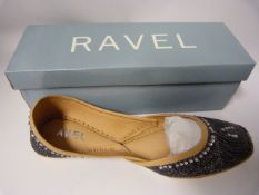 Pair of Ravel Lam Ladies Shoes - Size 36