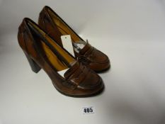 Pair of Red Herring Ladies Brown Shoes - Size 5