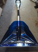 *Suncast Shatter Proof Resin Snow Shovel
