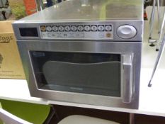 Samsung 1000 Watt CM1024 Commercial Microwave