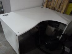 White 'L' Shaped Desk with Right Hand Return