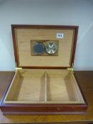 Cigar Humidifying Box