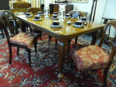 Victorian Mahogany Extending Dining Table & 4 Balloon Back Chairs