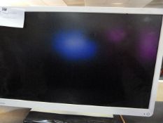 *TOSHIBA WIDESCREEN TELEVISION WITH BUILT IN DVD - NO REMOTE - UNTESTED