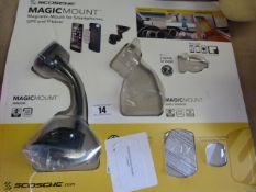 *SCOSCHE MAGIC MOUNT