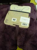 *ULTIMATE SWIRL THROW