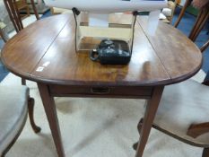 Mahogany Drop Leaf Oval Dining Table