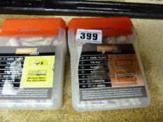 2 Boxes Containing Plastic Wall Plugs