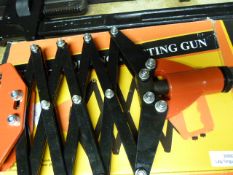 Lazy Tony Pop Rivet Gun