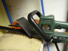 Black & Decker GT220 Hedge Strimmer