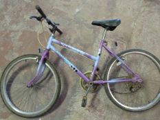 Raleigh Classis Girls Mountain Bike - Lilac