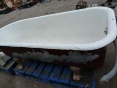 Antique Roll Top Bath with Ball & Claw Feet