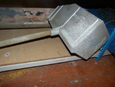 Aluminium Builder's Hod