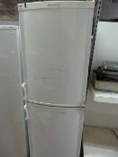 Scandinova Fridge Freezer