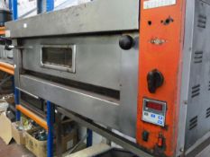 Monarch 3 Phase Single Deck Pizza Oven Model Number FPP090